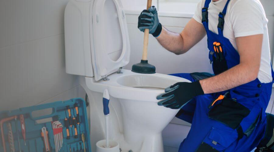 sewer line plumber in Lebanon, NH